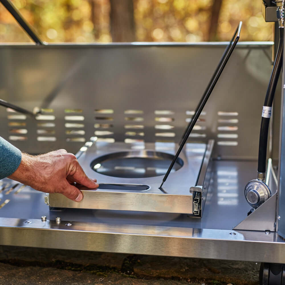 Monument Grills Denali 605Pro - Stainless Smart Propane Gas Grill - Image 23