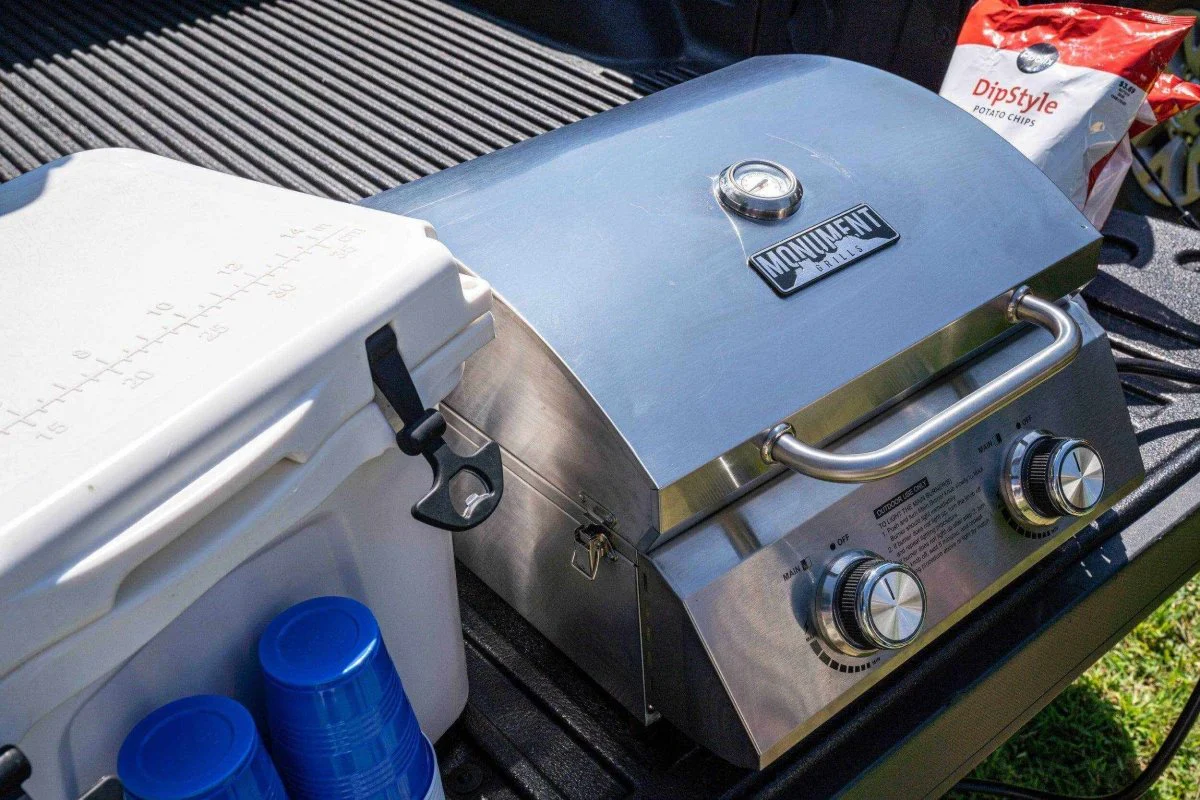Monument 13742 - Stainless Tabletop Propane Gas Grill - Image 3