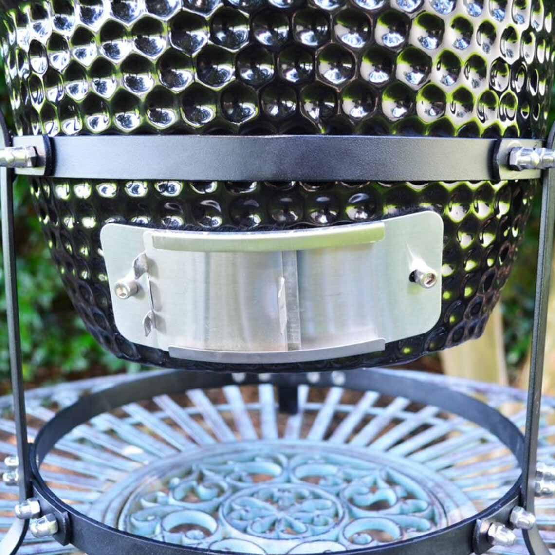 Scratch and Dent, 10” Kamado Ceramic Charcoal Grill - Image 12