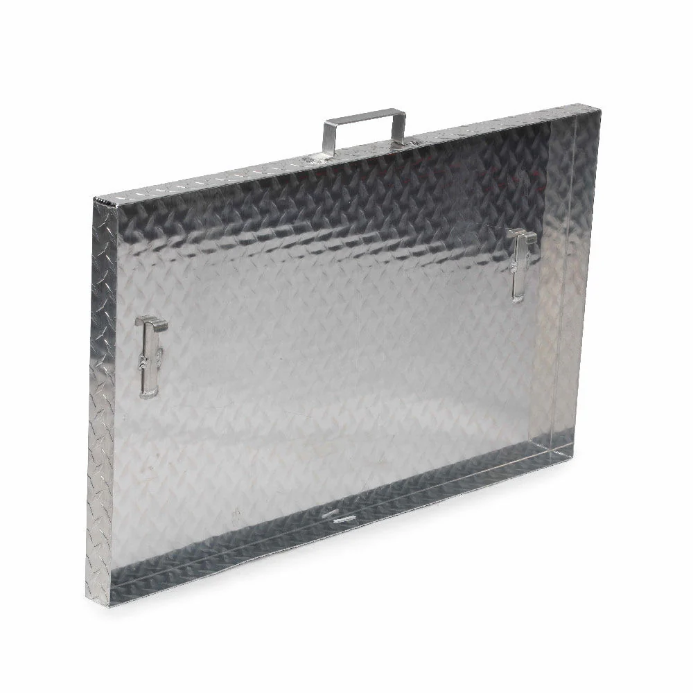Scratch and Dent, Diamond Plated Aluminum Grill Cover | Fits 28 in. Blackstone Griddle | V2 - Image 2