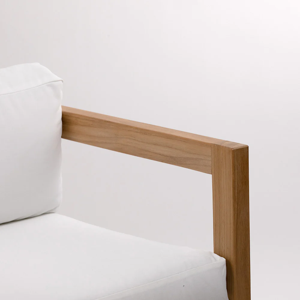 Scratch and Dent, Onyx Grade A Teak Armchair - Image 5